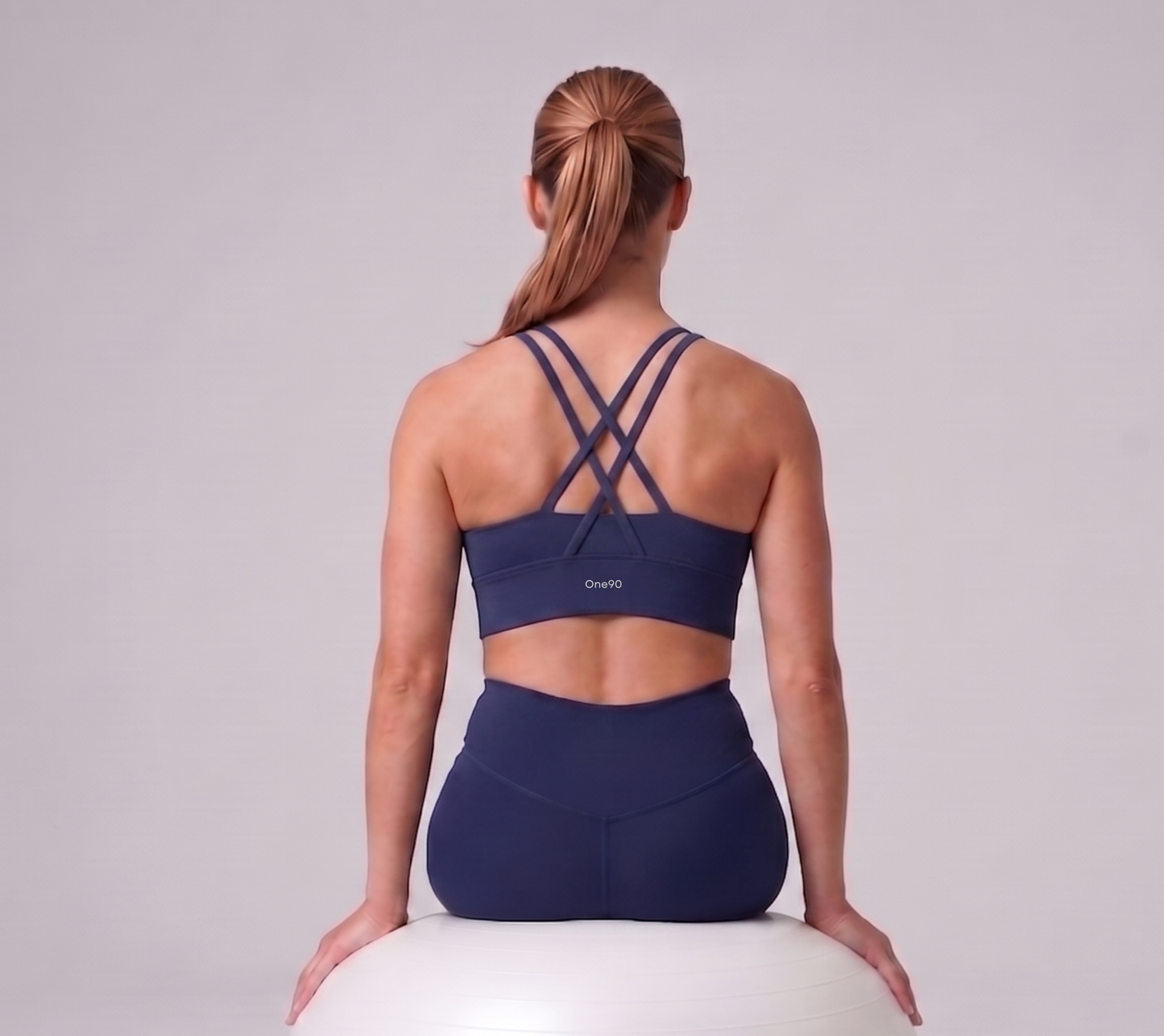 Women's Medium-Support Cross-Strap Sports Bra