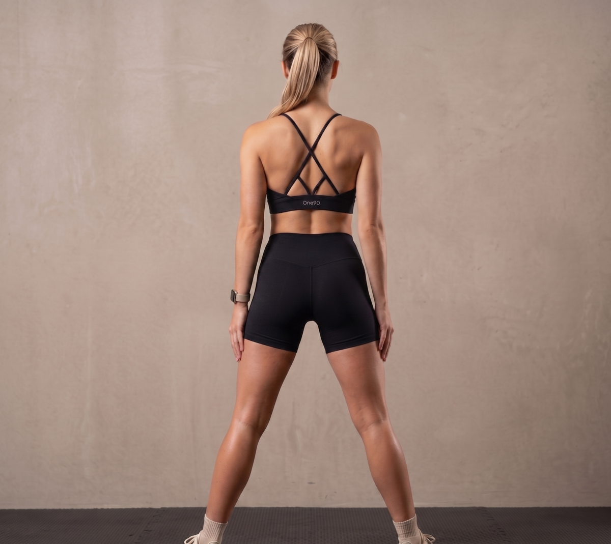 Women’s Medium-Support Athletic Halter Sports Bra