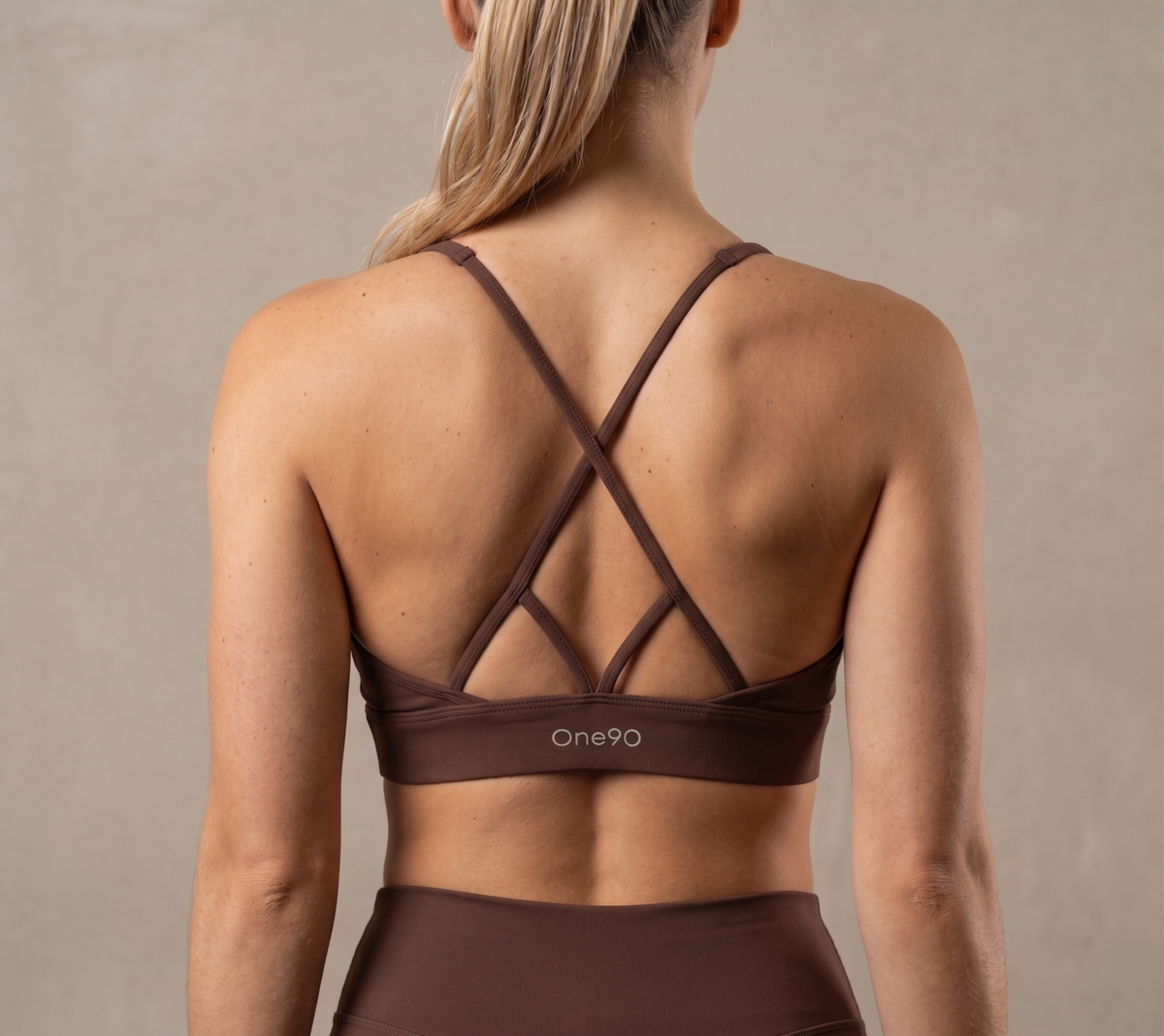 Women’s Medium-Support Athletic Halter Sports Bra