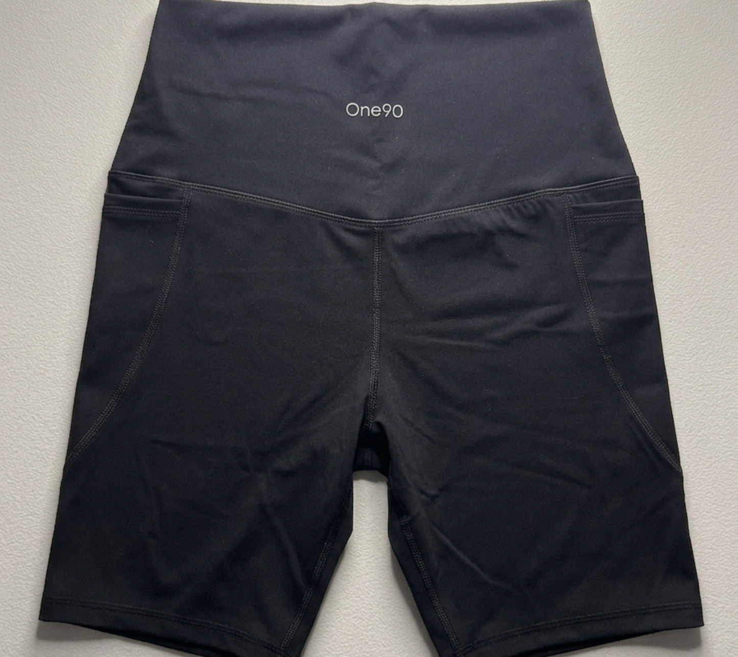 Women’s High-Waist Shorts with Pockets