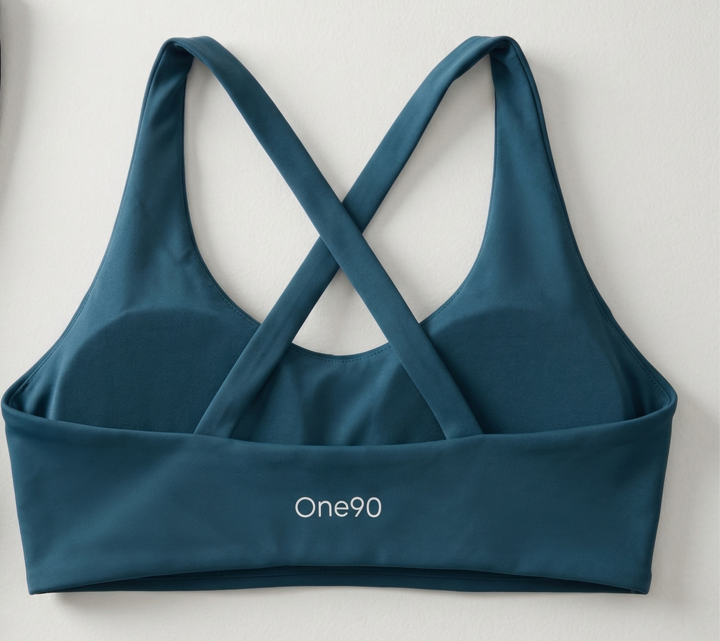 Women’s Athletic Front-Twist Sports Bra